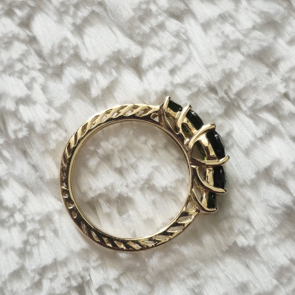 Vintage 10k Yellow Gold Chrome Diopside Three Stone Cocktail Ring - Picture 7 of 9